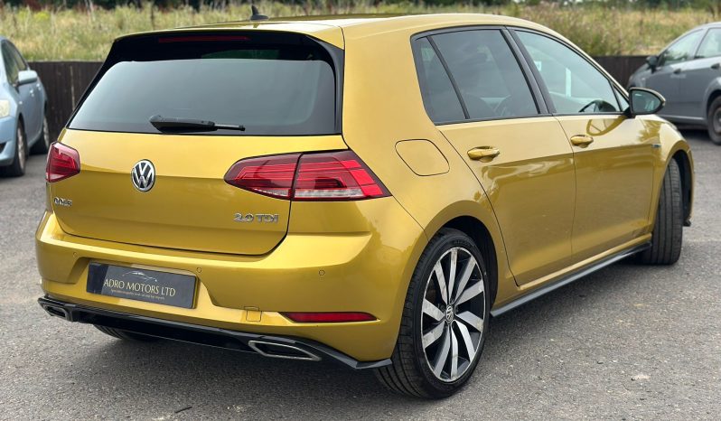 
								Volkswagen Golf R Line 2.0 TDI DSG Automatic Diesel Hatchback full									