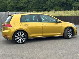 
										Volkswagen Golf R Line 2.0 TDI DSG Automatic Diesel Hatchback full									