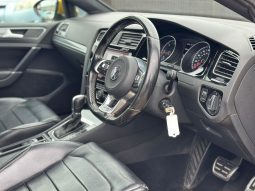 
										Volkswagen Golf R Line 2.0 TDI DSG Automatic Diesel Hatchback full									