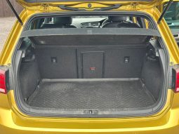 
										Volkswagen Golf R Line 2.0 TDI DSG Automatic Diesel Hatchback full									