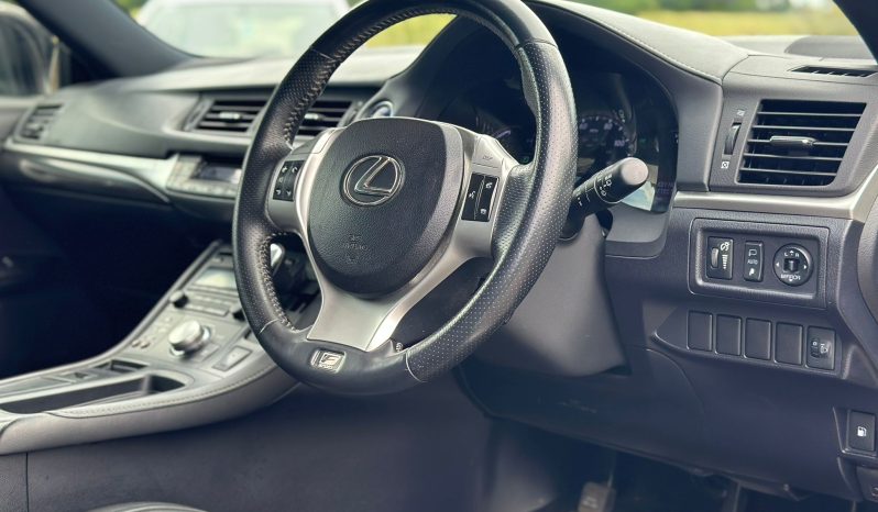 
								Lexus CT200h 1.8 F Sport Petrol Hybrid CVT Automatic Petrol Hatchback full									