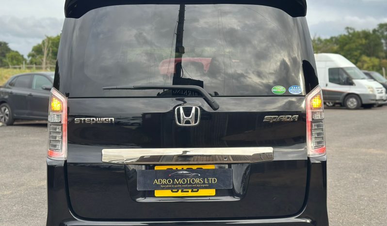 
								Honda Stepwagon 2.0 Spada 8 Seater Automatic Petrol MPV full									