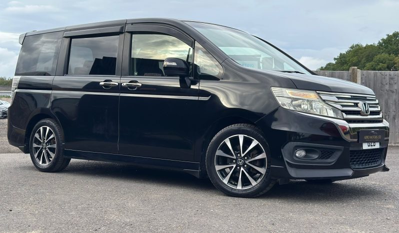 
								Honda Stepwagon 2.0 Spada 8 Seater Automatic Petrol MPV full									