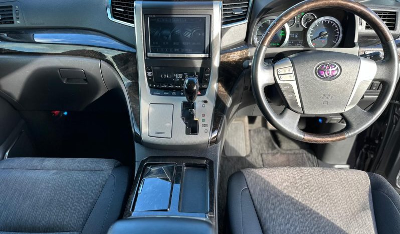 
								Toyota Vellfire Hybird 2.4 ZR 7 Seater Automatic Petrol Hybrid MPV full									