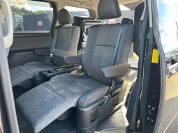 
										Toyota Vellfire Hybird 2.4 ZR 7 Seater Automatic Petrol Hybrid MPV full									