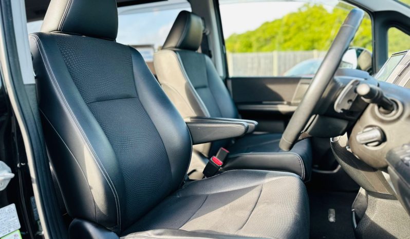 
								Honda Stepwagon 2.0 Spada 8 Seater Automatic Petrol MPV full									