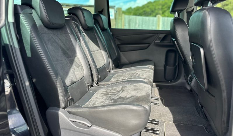 
								Volkswagen Sharan Highline 1.4 TSI DSG 7-Seater Automatic Petrol MPV full									