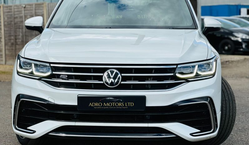 
								Volkswagen Tiguan R Line 2.0 TDI DSG Automatic Diesel SUV full									