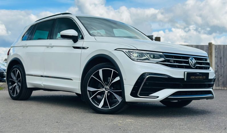
								Volkswagen Tiguan R Line 2.0 TDI DSG Automatic Diesel SUV full									