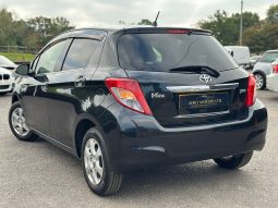 
										Toyota Yaris 1.0 Automatic VVTi 5-Door Petrol Hatchback full									