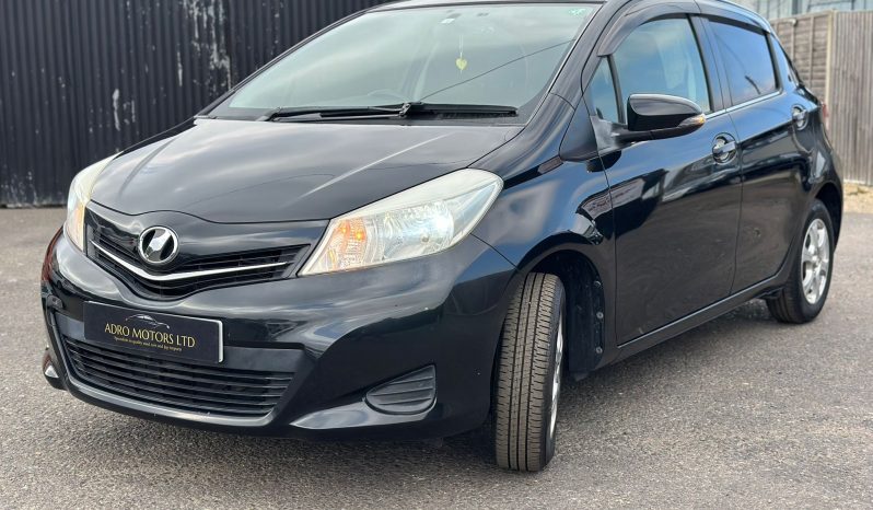 
								Toyota Yaris 1.0 Automatic VVTi 5-Door Petrol Hatchback full									