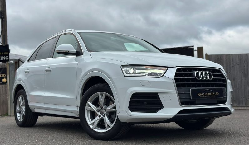 
								Audi Q3 1.4 COD TFSI Sportback full									