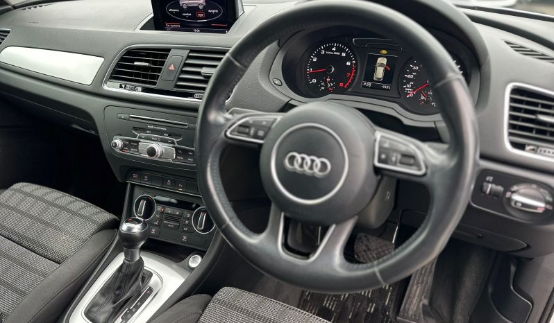 
								Audi Q3 1.4 COD TFSI Sportback full									