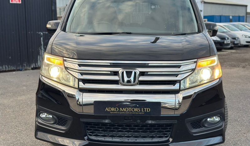 
								Honda Stepwagon Spada Z cooling 2.0 Petrol Automatic MPV full									