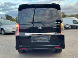 
										Honda Stepwagon Spada Z cooling 2.0 Petrol Automatic MPV full									