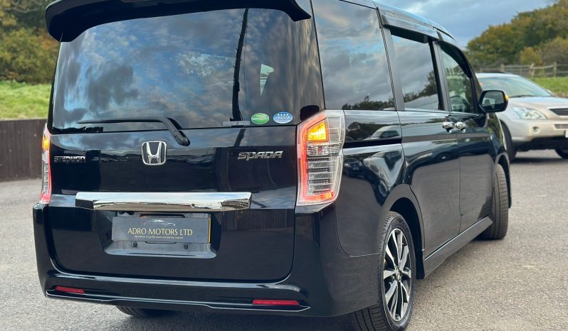 
								Honda Stepwagon Spada Z cooling 2.0 Petrol Automatic MPV full									