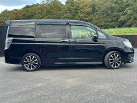 Honda Stepwagon Spada Z cooling 2.0 Petrol Automatic MPV