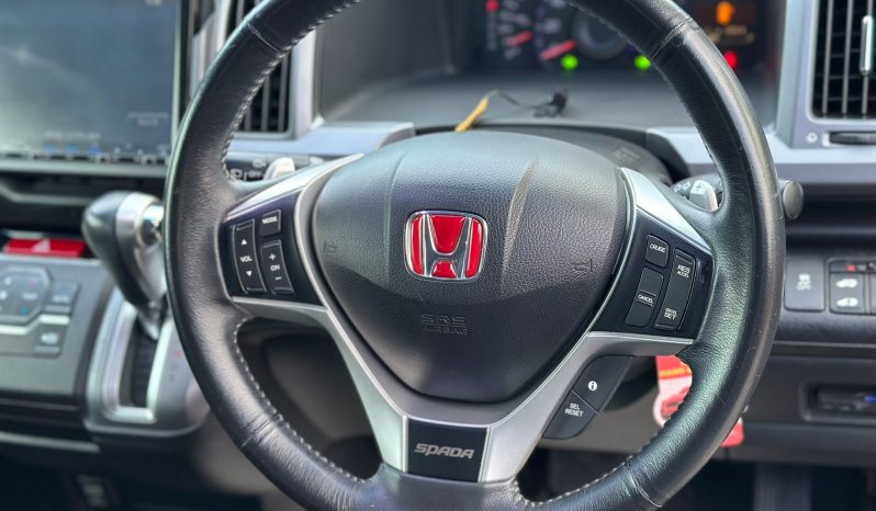 
								Honda Stepwagon Spada Z cooling 2.0 Petrol Automatic MPV full									