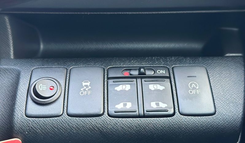 
								Honda Stepwagon Spada Z cooling 2.0 Petrol Automatic MPV full									