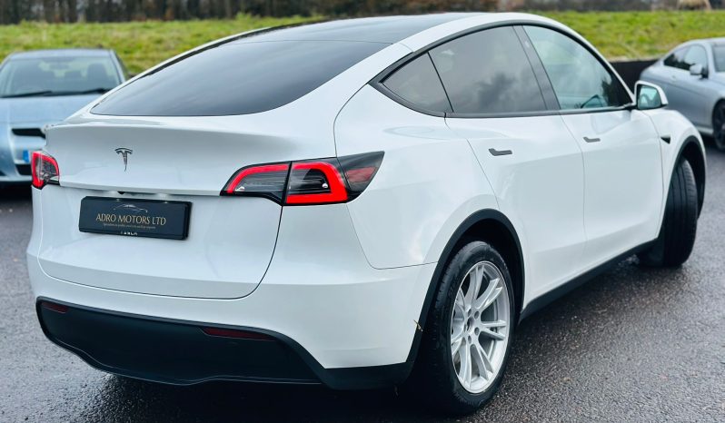
								Tesla Model Y Automatic Electric SUV full									