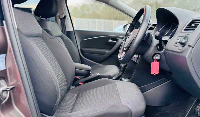 
								Volkswagen Polo 1.2 TSI Bluemotion DSG Automatic Petrol Hatchback full									