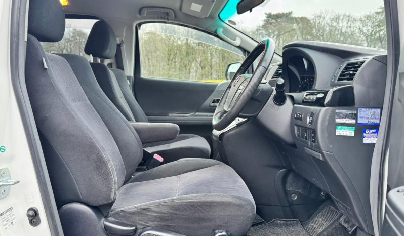 
								Toyota Vellfire 240S Z Edition 7 Seater Automatic Petrol MPV full									