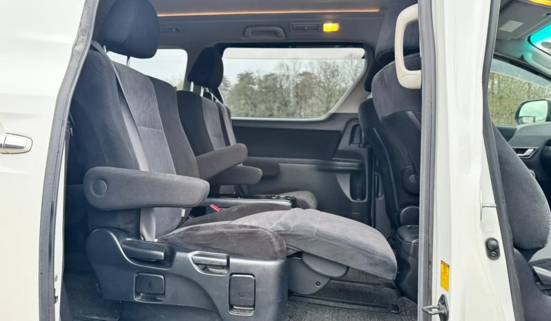 
								Toyota Vellfire 240S Z Edition 7 Seater Automatic Petrol MPV full									