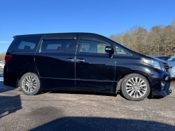 
										Toyota Alphard 240 Golden Eye Edition 7 Seater Automatic Petrol MPV full									