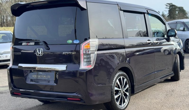 
								Honda Stepwagon Spada Z Cooling 2.0 Automatic Petrol 8 Seater MPV full									