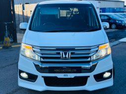 
										Honda Stepwagon Spada Z Cooling 2.0 8 Seater Automatic Petrol MPV full									