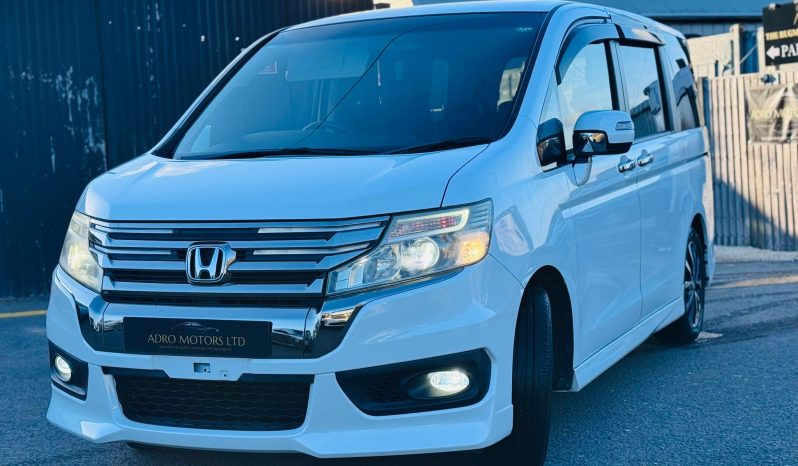 
								Honda Stepwagon Spada Z Cooling 2.0 8 Seater Automatic Petrol MPV full									