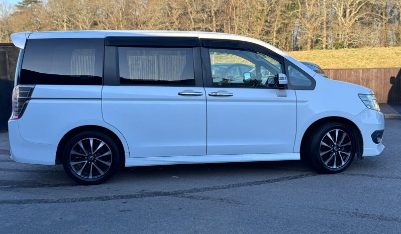 
								Honda Stepwagon Spada Z Cooling 2.0 8 Seater Automatic Petrol MPV full									