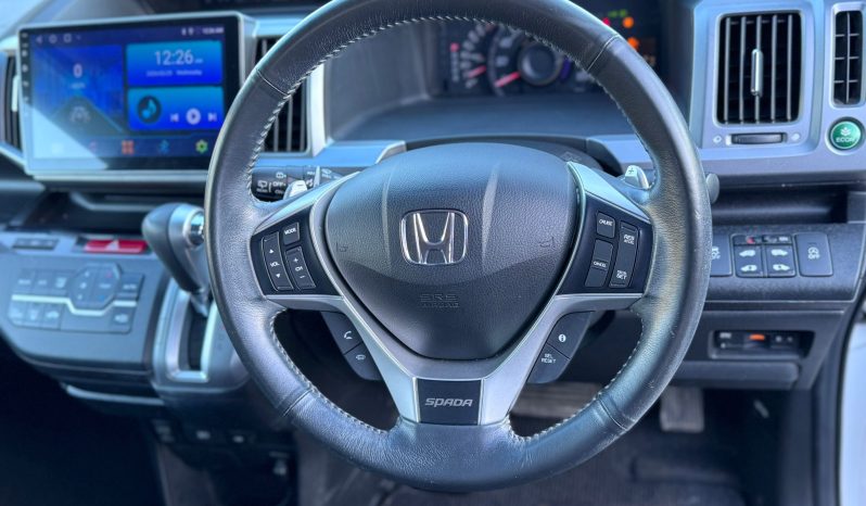 
								Honda Stepwagon Spada Z Cooling 2.0 8 Seater Automatic Petrol MPV full									