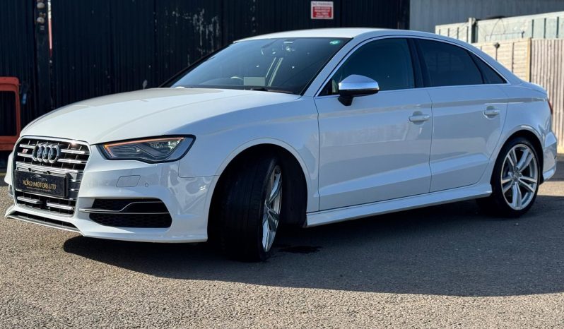 
								Audi S3 2.0 Quattro S Tronic Automatic Petrol Sedan full									