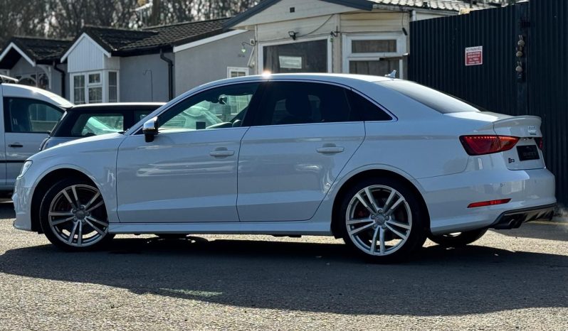 
								Audi S3 2.0 Quattro S Tronic Automatic Petrol Sedan full									