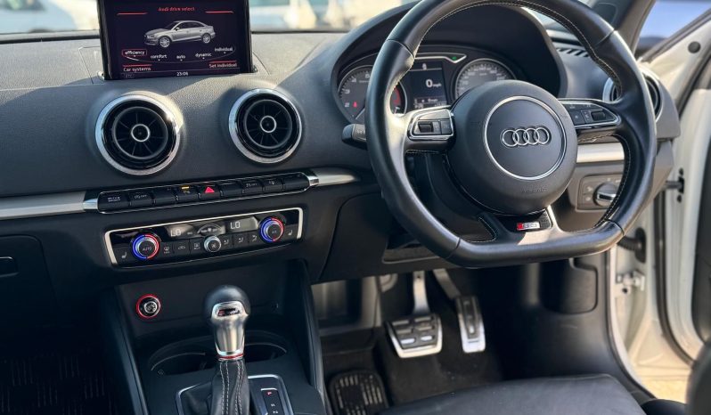 
								Audi S3 2.0 Quattro S Tronic Automatic Petrol Sedan full									