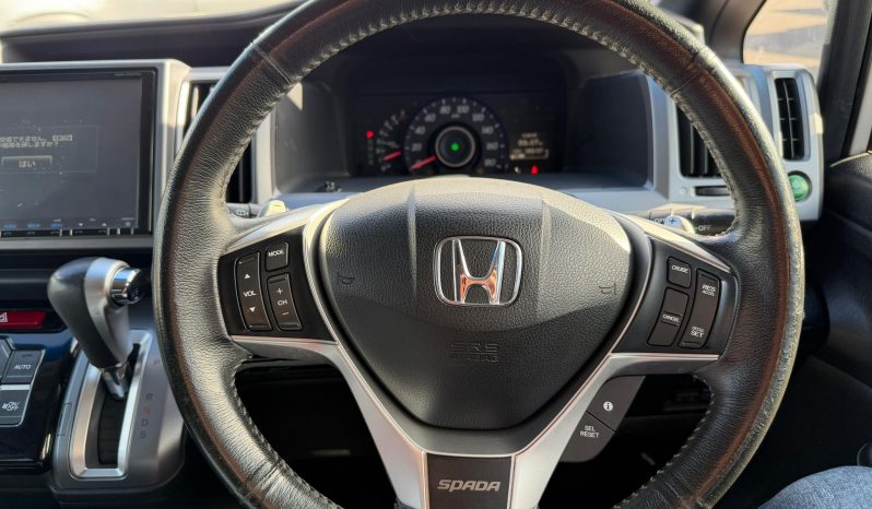 
								Honda Stepwagon Spada 2.0 Z Cooling Spirit 8 Seater Automatic Petrol MPV full									