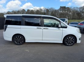 Honda Stepwagon Spada 2.0 Z Cooling Spirit 8 Seater Automatic Petrol MPV
