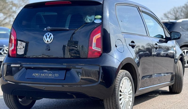 
								Volkswagen High Up! Automatic Petrol Hatchback full									