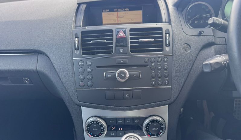 
								Mercedes C180 Kompressor 1.6 Automatic Petrol Saloon full									