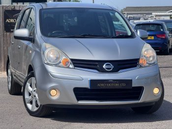 Nissan Note 1.6 Tekna Automatic Petrol Hatchback