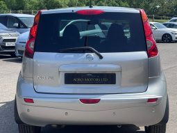 
										Nissan Note 1.6 Tekna Automatic Petrol Hatchback full									