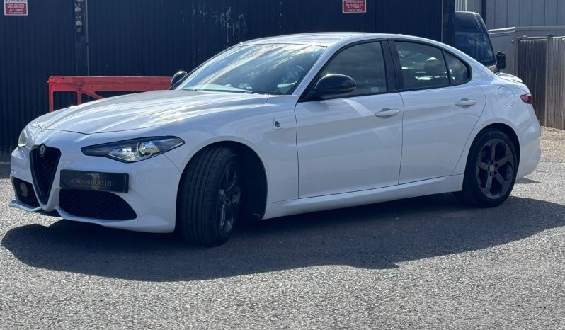 
								Alfa Romeo Gilliam 2.2 JTDM-2 180 Speciale Diesel Automatic Saloon full									