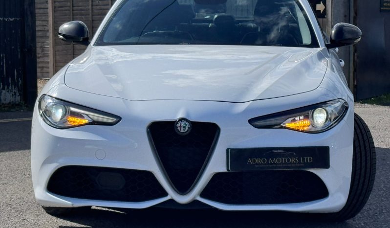 
								Alfa Romeo Gilliam 2.2 JTDM-2 180 Speciale Diesel Automatic Saloon full									