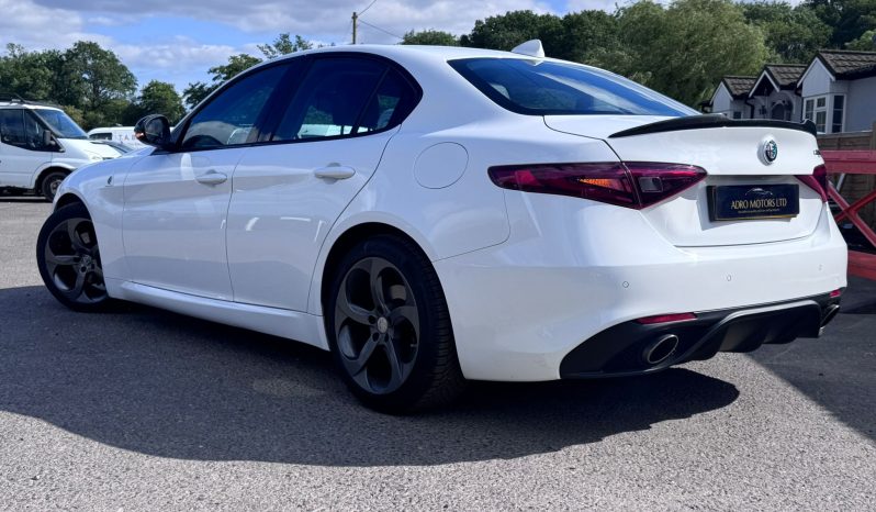 
								Alfa Romeo Gilliam 2.2 JTDM-2 180 Speciale Diesel Automatic Saloon full									
