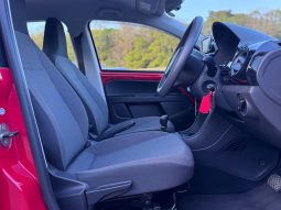
										Volkswagen Move Up! 1.0 ASG Automatic Petrol Hatchback full									