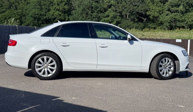 
								Audi A4 2.0T Quattro S Tronic Automatic Petrol Saloon full									