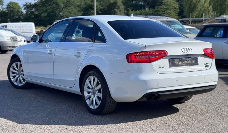 
								Audi A4 2.0T Quattro S Tronic Automatic Petrol Saloon full									