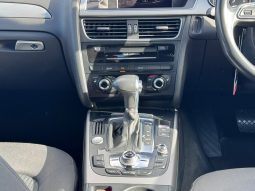 
										Audi A4 2.0T Quattro S Tronic Automatic Petrol Saloon full									