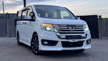 Honda Stepwagon Spada Z Cooling Spirit 2.0 8 Seater CVT Automatic Petrol MPV